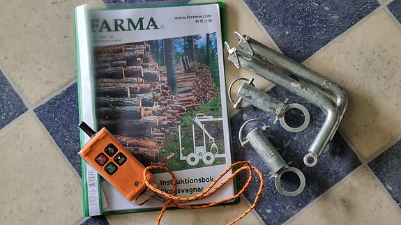 Farma T9F 6,7 huggarvagn timmervagn skogskärra 10 of 10