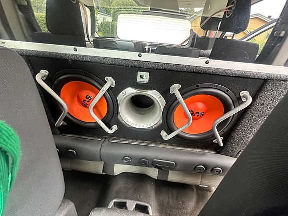 Dodge Nitro 8 of 11