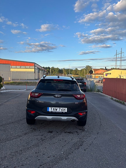 Kia Stonic 3 of 19