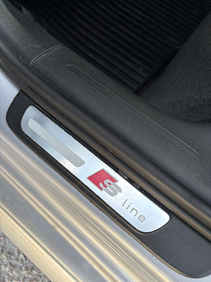 Audi A4 13 of 13
