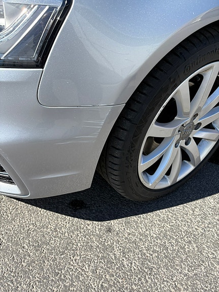 Audi A4 6 of 13
