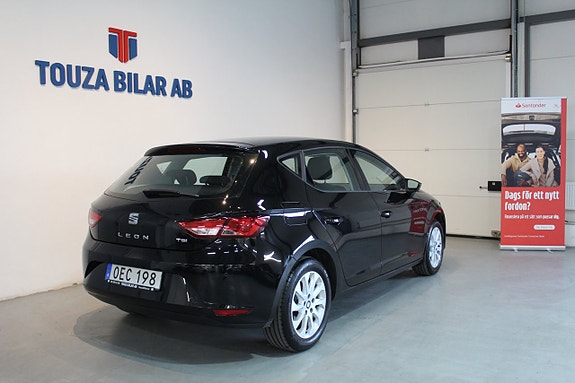 Seat Leon 2 of 5
