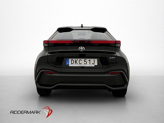 Toyota C-HR 6 of 30
