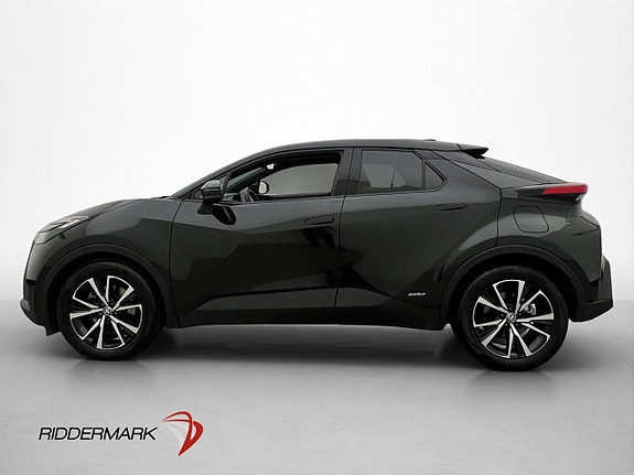 Toyota C-HR 4 of 30