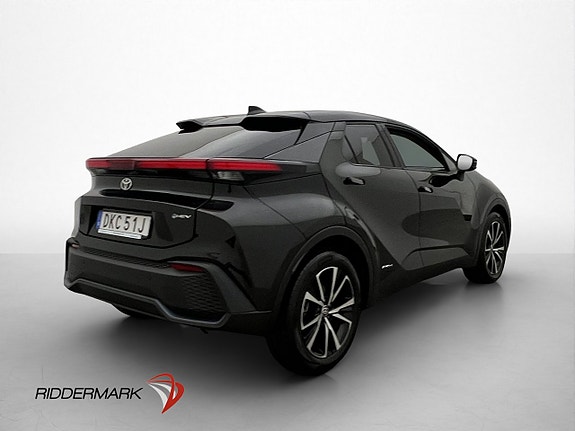 Toyota C-HR 8 of 30