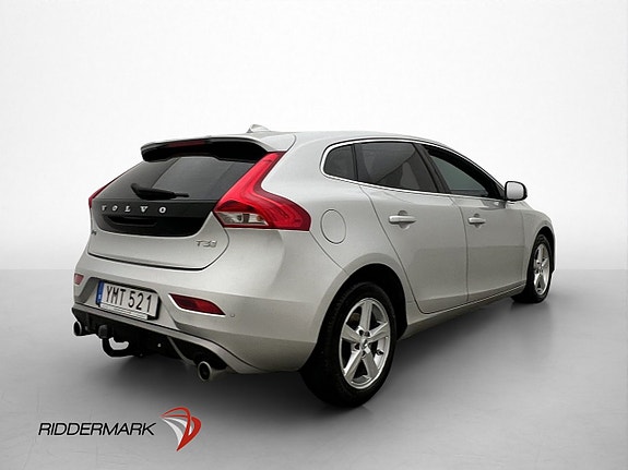 Volvo V40 8 of 30