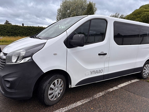 Opel Vivaro 3 of 5