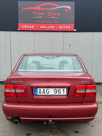 Volvo S70 4 of 5