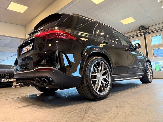 Mercedes-Benz GLE53 4 of 30