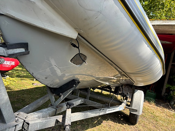 Zodiac ProJet 420 RIB – Perfekt familjebåt, extremt lite använd! 4 of 6