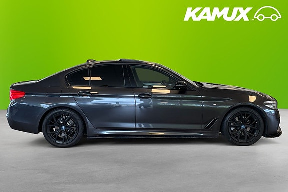 BMW 520 2 of 26
