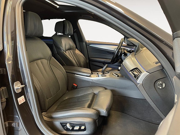 BMW 520 15 of 26