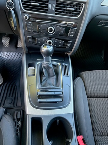 Audi A4 allroad 4 of 5