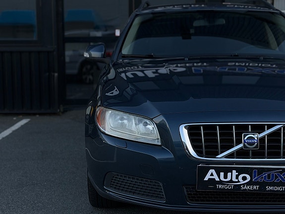 Volvo V70 5 of 23