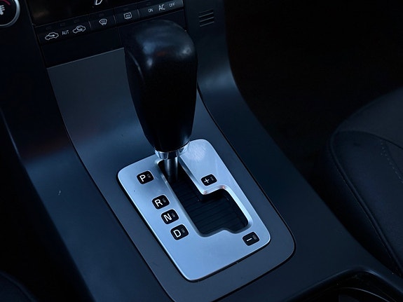 Volvo V70 19 of 23