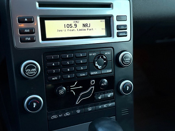 Volvo V70 20 of 23