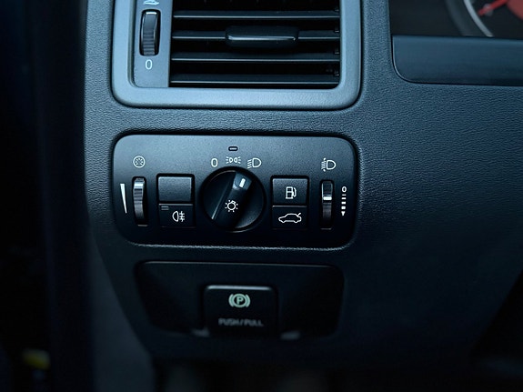 Volvo V70 22 of 23