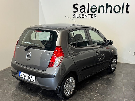 Hyundai i10 6 of 21