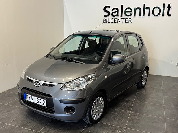 Hyundai i10 2 of 21