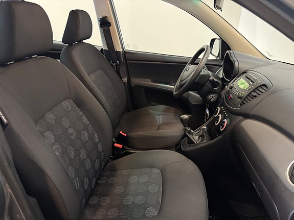 Hyundai i10 13 of 21