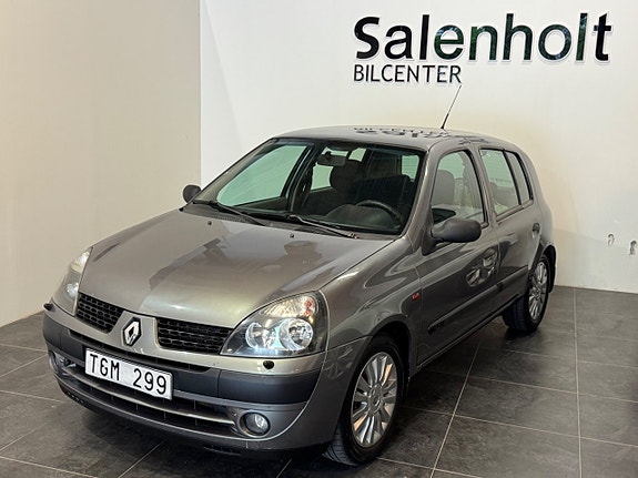 Renault Clio 2 of 19