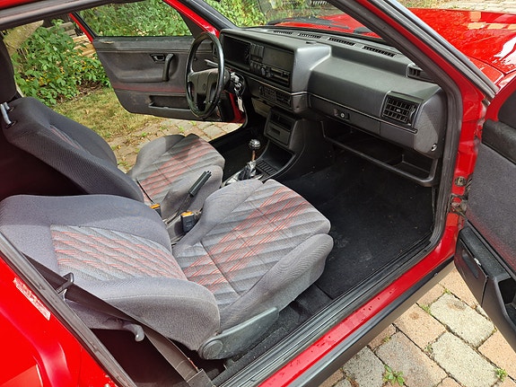 Volkswagen Golf II 5 of 5