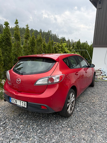 Mazda 3 2 of 3