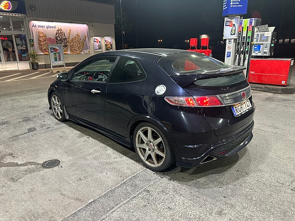 Honda Civic 3 of 5