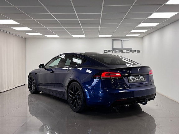 Tesla Model S 18 of 18