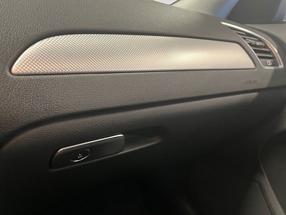 Audi A4 17 of 19