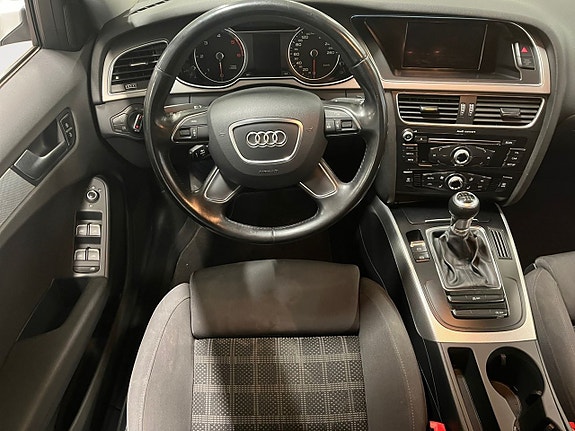 Audi A4 12 of 19