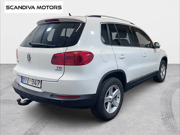 Volkswagen Tiguan 9 of 20