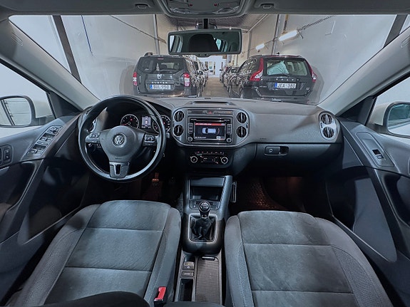 Volkswagen Tiguan 14 of 20