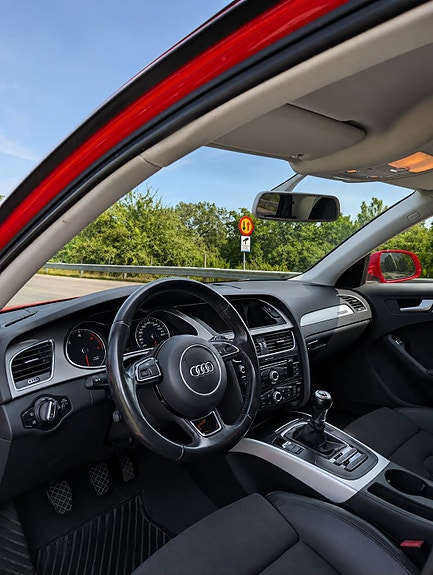 Audi A4 5 of 5