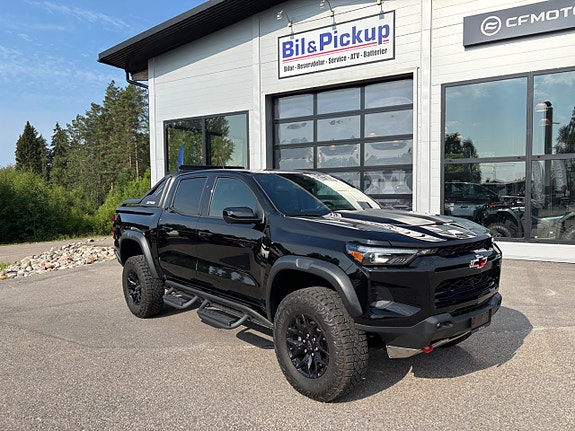 Chevrolet Colorado 2 of 5