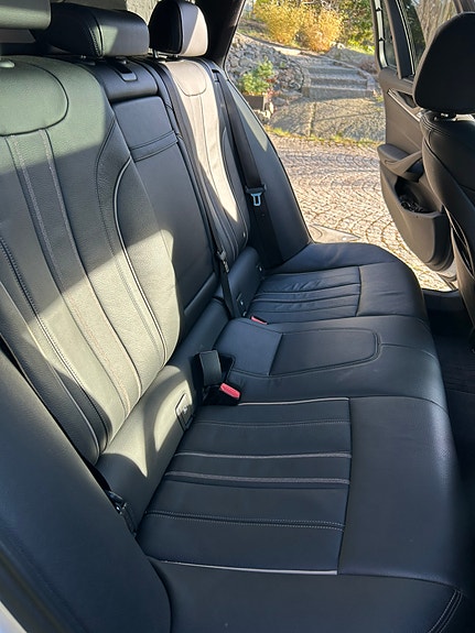 BMW 520d 3 of 10