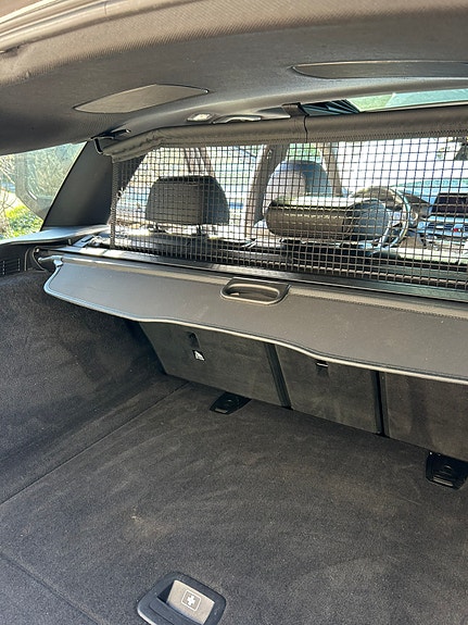 BMW 520d 2 of 10