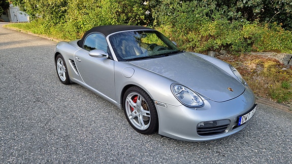 Porsche Boxster S 4 of 6