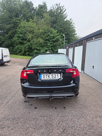 Volvo S60 3 of 8