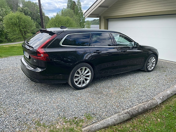 Volvo V90 4 of 5