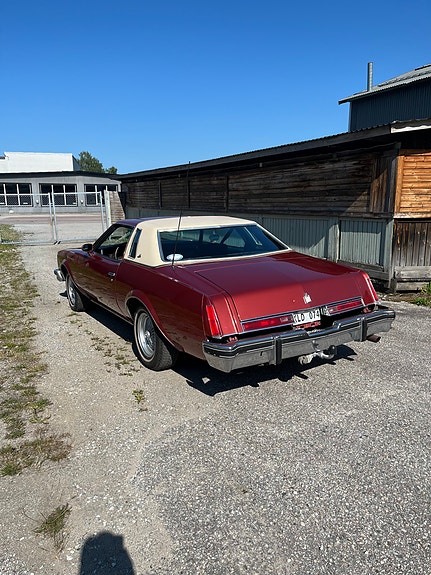 Buick Regal 4 of 5