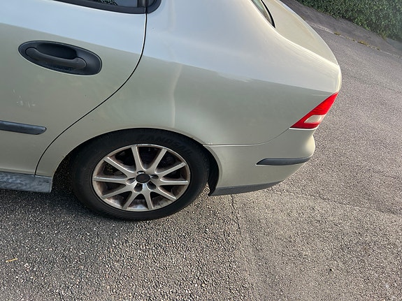 Saab 9-3 3 of 5