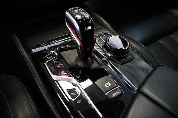 BMW M5 15 of 27