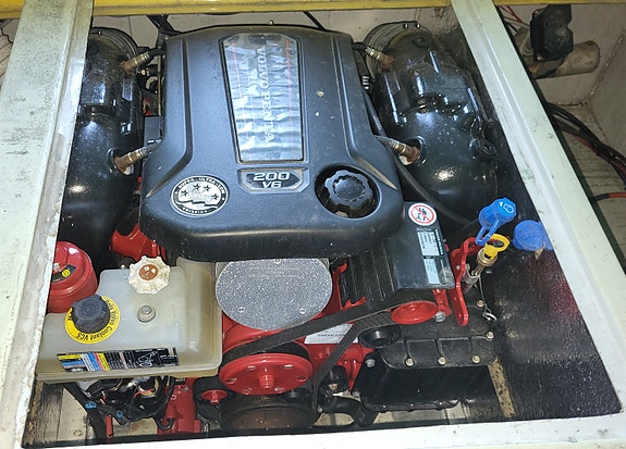 Ockelbo DC21 med ny motor Volvo Penta V6-200-C-J, sötvattenskyld 3 of 5