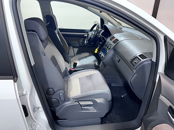 Volkswagen T-Cross 18 of 21