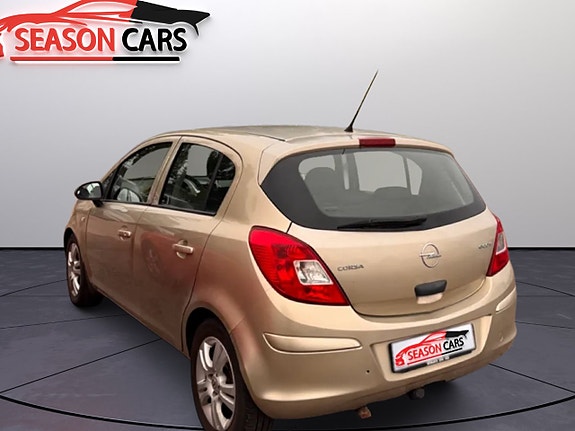 Opel Corsa 4 of 5