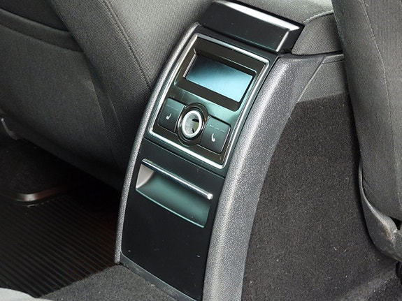 Skoda Superb 14 of 26