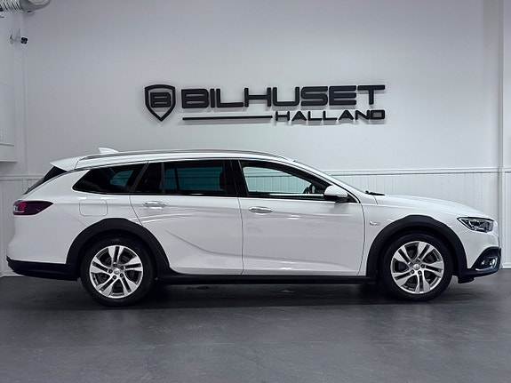 Opel Insignia Country Tourer 6 of 27