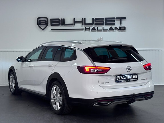 Opel Insignia Country Tourer 8 of 27