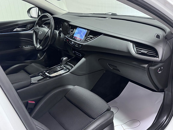 Opel Insignia Country Tourer 17 of 27